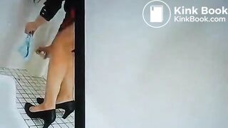 panty poop in the city