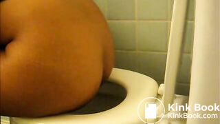 black girl pooping