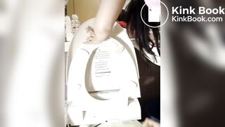 Korea - Toilet Scat Girl