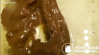 bbw fuck herself with dirty dildo