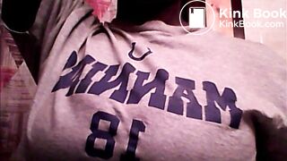 Ebony girl pooping and smearing