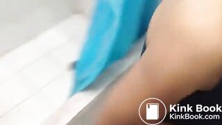 Latina lady is caught pooping