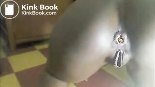 Cute ebony girl rubbing shit on her face