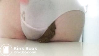 Pantypoop in bathroom