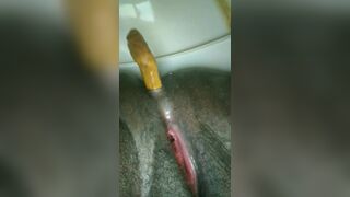 Chubby ebony girl shits