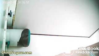 Asian Lady Poop - Poop and look