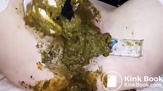 Speculum full of poop - part 3