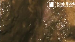 Scat In Latex Leggings