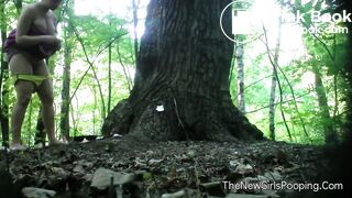 Pregnant Babe Outside Shitting