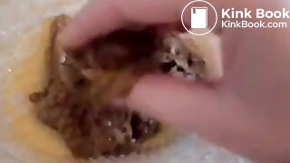 Close up shitting - video 6