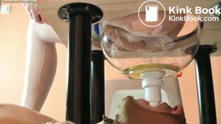 WOULD YOU SWALLOW ALL FROM THIS ASS?! HE DOES!