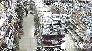 woman pooping in public 5