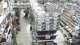 woman pooping in public 5