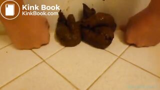 Big poo in bath - video 2