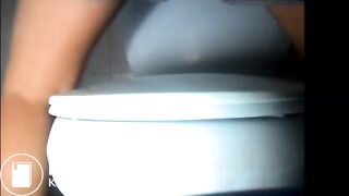 HORNY LATINA SHITS BUT WISHES IT WAS DICK