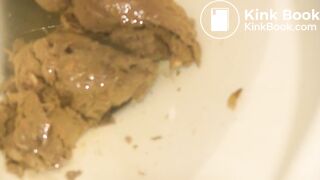 Hottie shit and piss