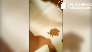 Girl poop in white panty