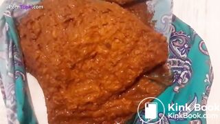 Girl shit in panty and play her shit