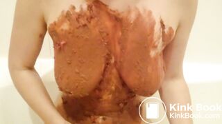 Very hot blonde woman swallows her own shit in the bathtub.