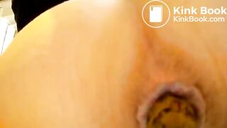 Girl shows us what she ate for dinner