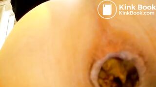 Girl shows us what she ate for dinner