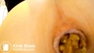 Girl shows us what she ate for dinner