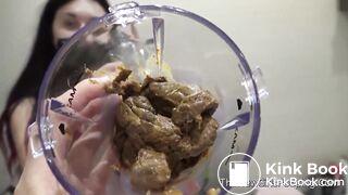 Sara plastic cup poop