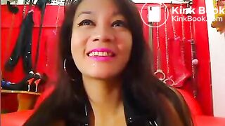 Cute Asian camgirl eats her shit