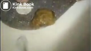 BBW Shits standing up