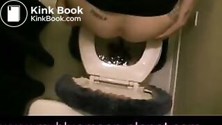 Loose poo from above