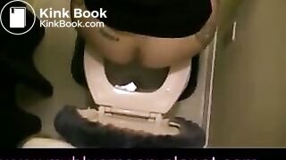 Loose poo from above