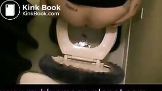 Loose poo from above