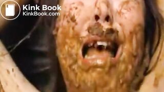 Sexy shitter - video 2