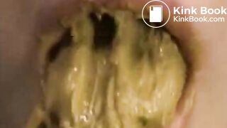 Sexy shitter - video 2