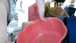 Latina girl dildo scat in grocery store