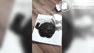 Girl pooping - video 6