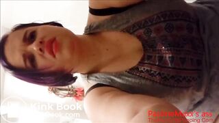 THICK WHITE GIRL MESSY TOILET SHITS