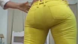 Brazillian women shitting their pants