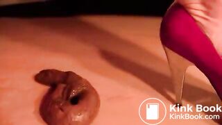 she licks her hells full of shit