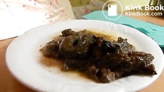 Shits on her plate and eats it