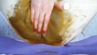 The scat queen does it again