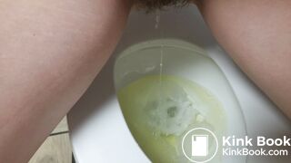 CANDIE CANE FIRST PUBLIC POOP VID
