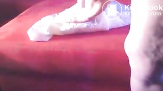 BBW taking a shit on couch