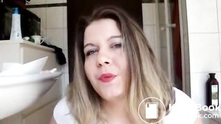 Blonde pooping in pantyhose