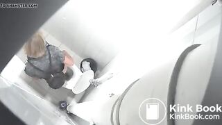 Blonde lady shit in toilet