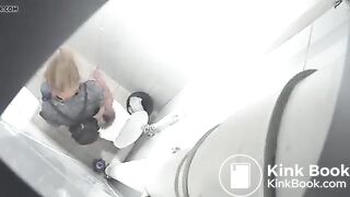 Blonde lady shit in toilet
