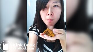 AMATEUR - Hot Chinese Girl Eats Her Shit 3!