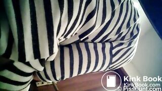 Teen girl shitting and fart