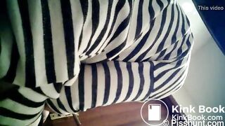 Teen girl shitting and fart