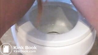 Hot brunette pooping 1